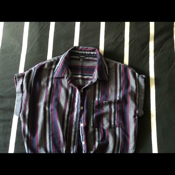 Forever 21 crop blouse - Picture 1 of 11